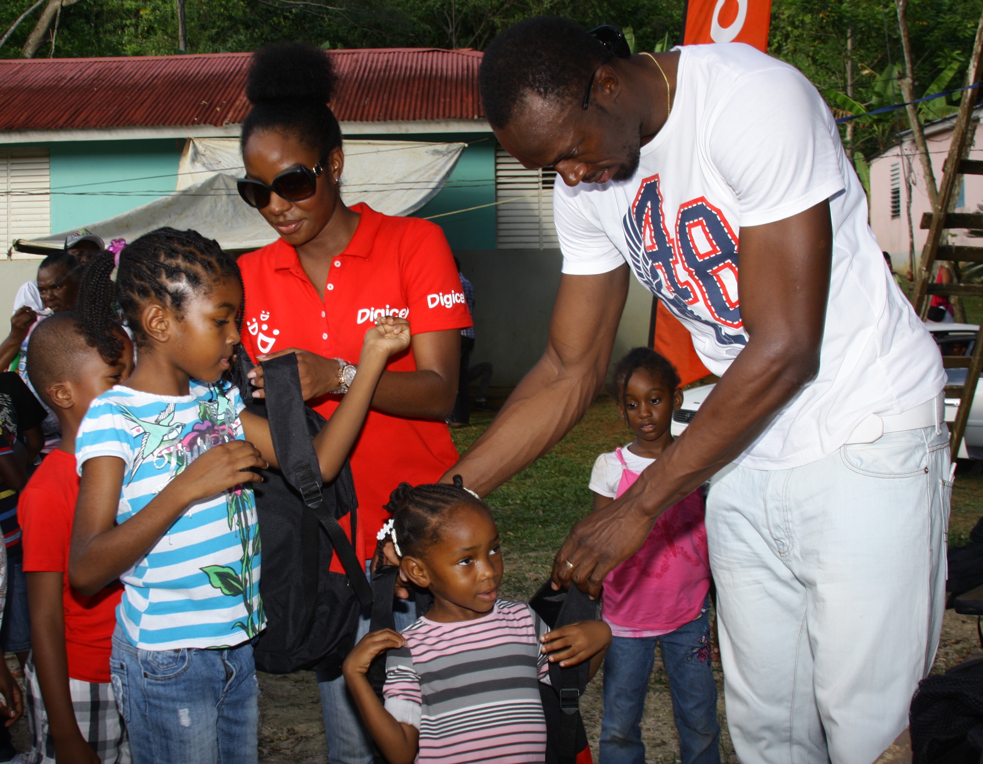 BOLT HOSTS TREAT IN HIS HOMETOWN ON BOXING DAY